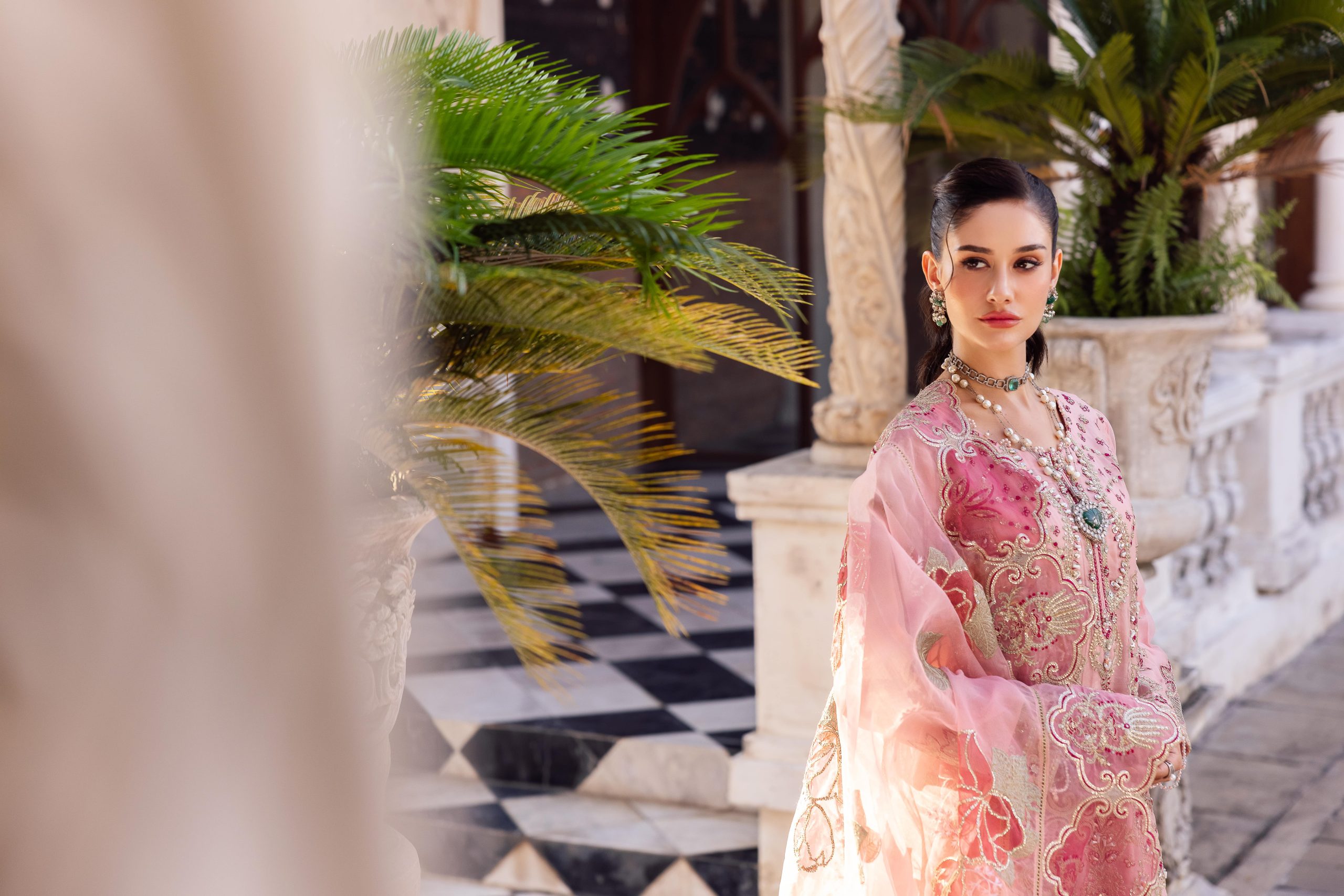 Gulrukh Elegance - Image 3