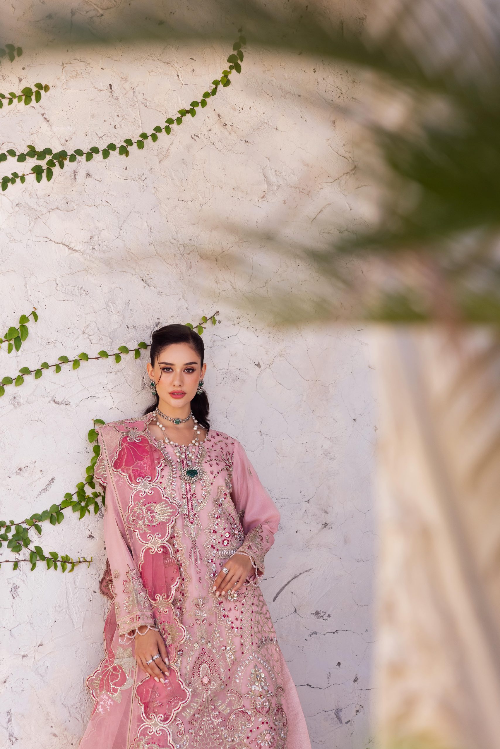 Gulrukh Elegance - Image 7
